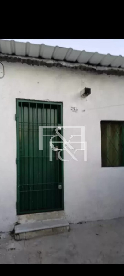 Apartamento ID.2671 - Oportunidad !! Vendo apartamento al frente 1 dor, patio, Cerro
