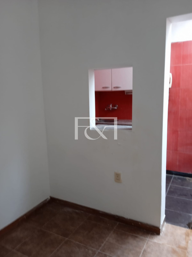Apartamento ID.2481 - Venta monoambiente, buena ubicacion , impecable