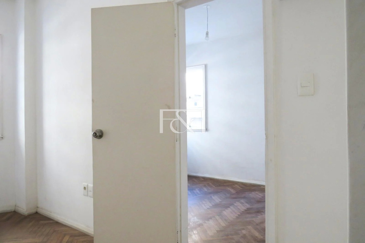 Apartamento ID.2296 - Venta de Apartamento de 1d en Ciudad Vieja