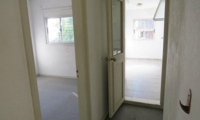 Venta apartamento uno /dos dormitorios La Comercial