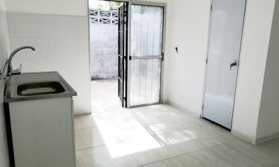 Apartamento En Venta De 2 Dormitorios En Peñarol