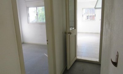 Apartamento En Venta De 1 Dormitorio En La Comercial