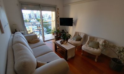 Apartamento En Venta De 3 Dormitorios Y 2 Baños En La Blanqueada