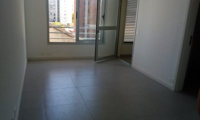 Venta Monoambiente En Barrio Aguada