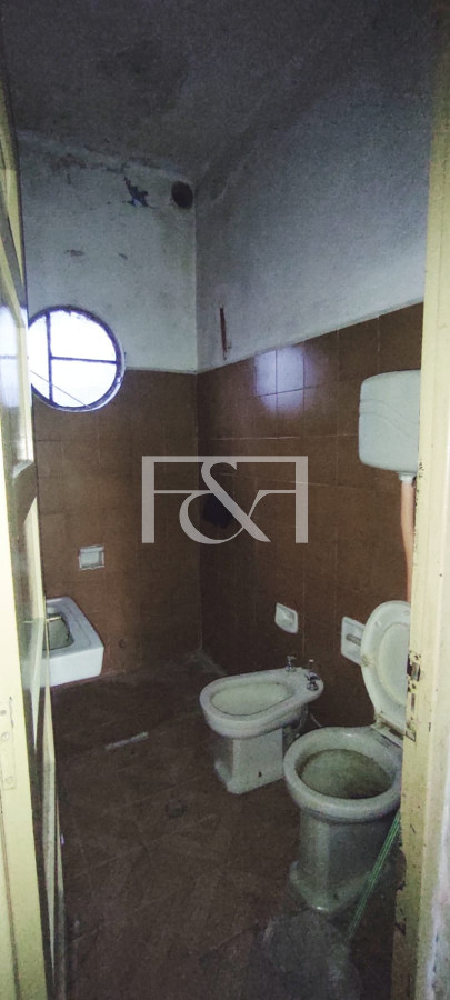 Casa ID.2448 - Venta casa 2 Dormitorios y Apartamento