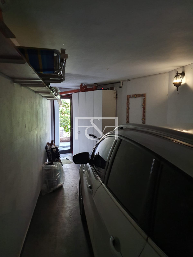 Casa ID.2570 - VENTA CASA 4 DORMITORIOS CON GARAGE EN EL PRADO