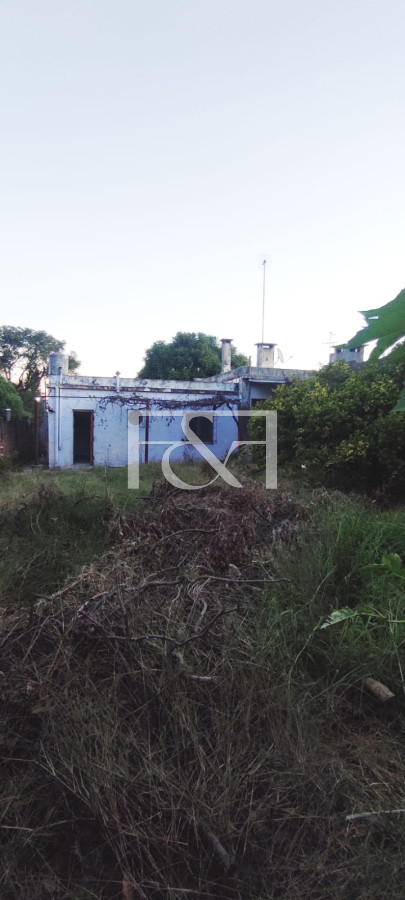 Casa ID.2448 - Venta casa 2 Dormitorios y Apartamento