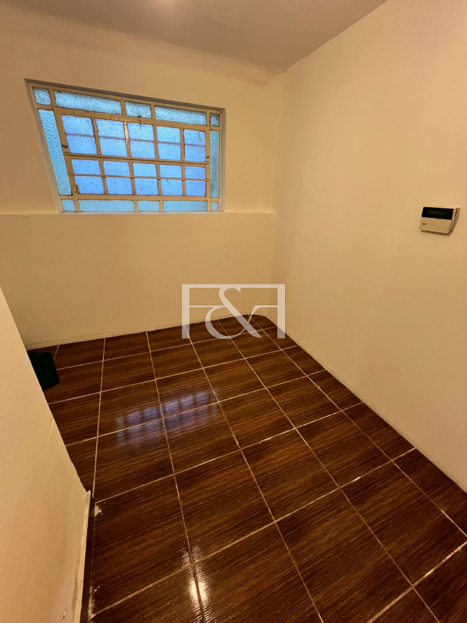 Casa ID.2520 - Venta Casa 7 dormitorios Pocitos Cochera 5 Baños