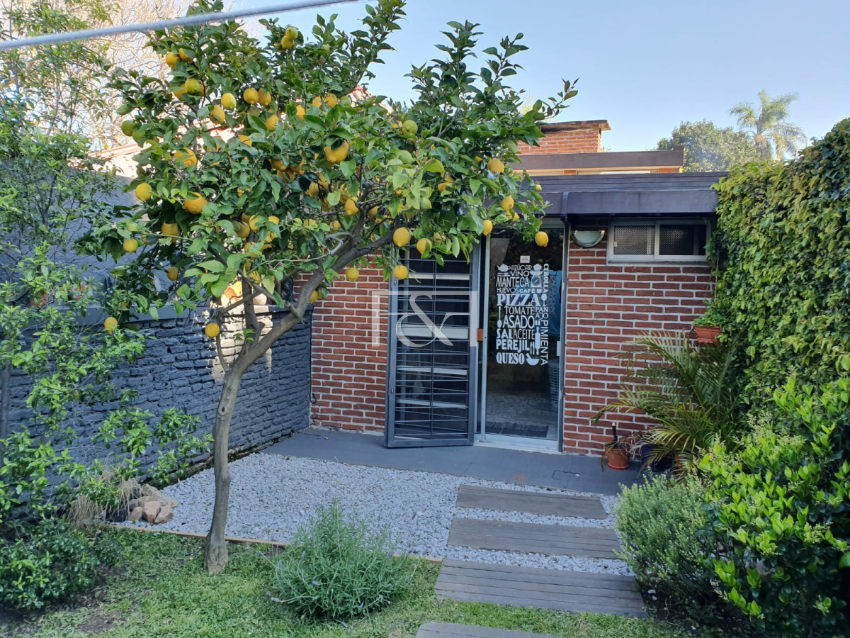 Casa ID.2570 - VENTA CASA 4 DORMITORIOS CON GARAGE EN EL PRADO