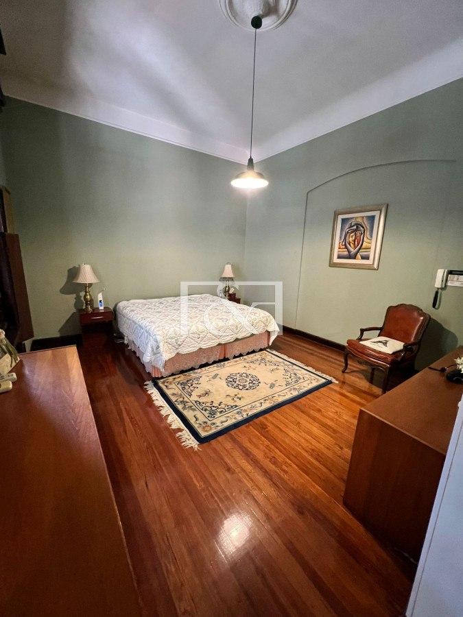Casa ID.2520 - Venta Casa 7 dormitorios Pocitos Cochera 5 Baños