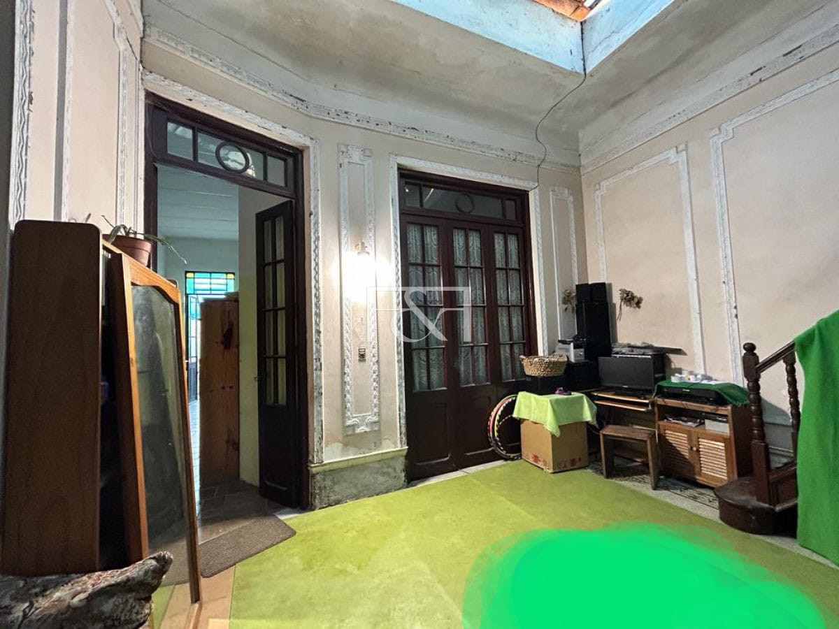 Casa ID.2561 - Venta de casa con Apartamento y Garaje