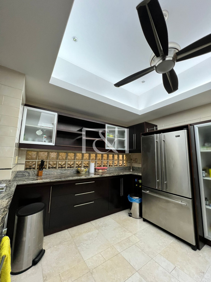 Casa ID.2520 - Venta Casa 7 dormitorios Pocitos Cochera 5 Baños