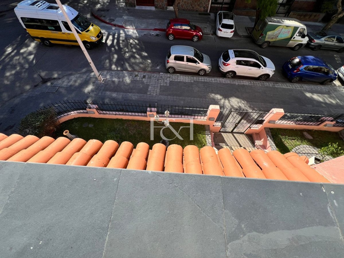 Casa ID.2520 - Venta Casa 7 dormitorios Pocitos Cochera 5 Baños