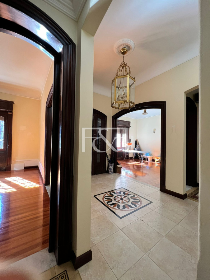 Casa ID.2520 - Venta Casa 7 dormitorios Pocitos Cochera 5 Baños