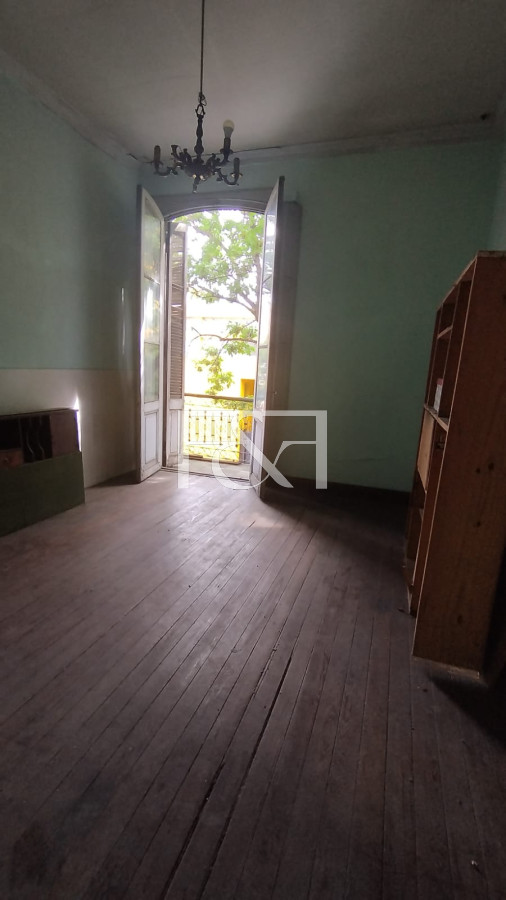 Casa ID.2464 - Venta Casa 5 dormitorios Centro