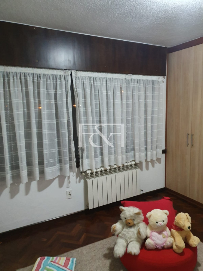 Casa ID.2570 - VENTA CASA 4 DORMITORIOS CON GARAGE EN EL PRADO
