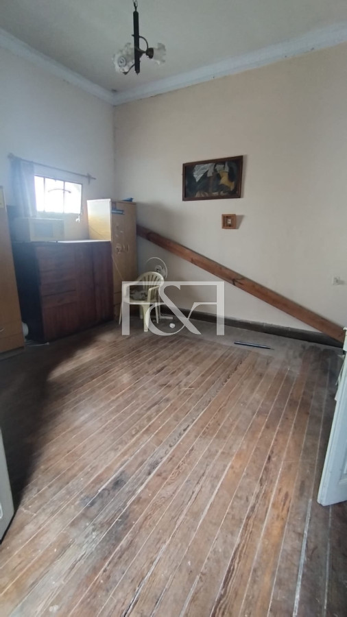 Casa ID.2464 - Venta Casa 5 dormitorios Centro