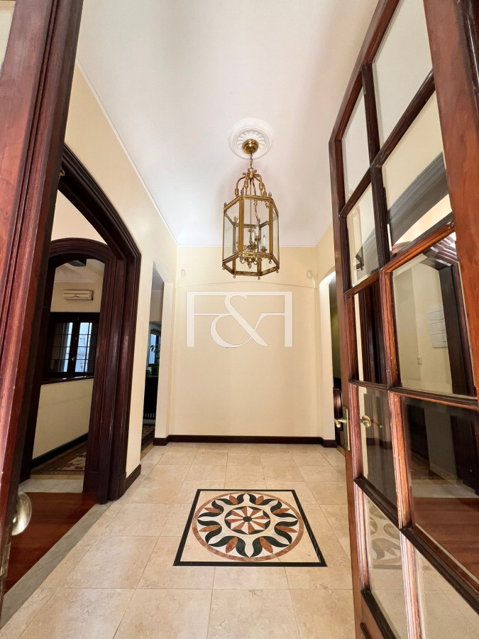 Casa ID.2520 - Venta Casa 7 dormitorios Pocitos Cochera 5 Baños