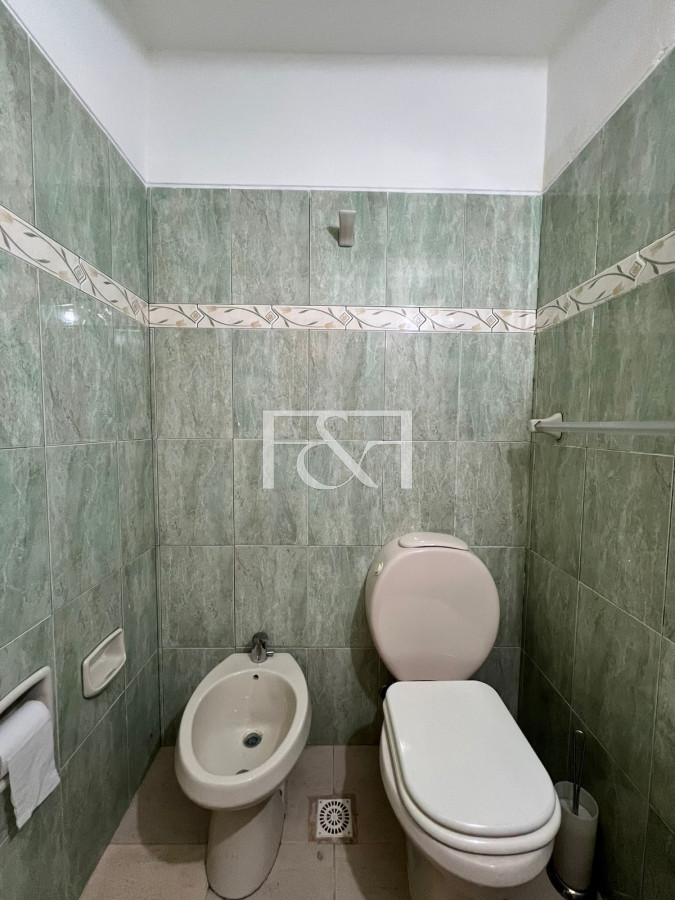 Casa ID.2520 - Venta Casa 7 dormitorios Pocitos Cochera 5 Baños