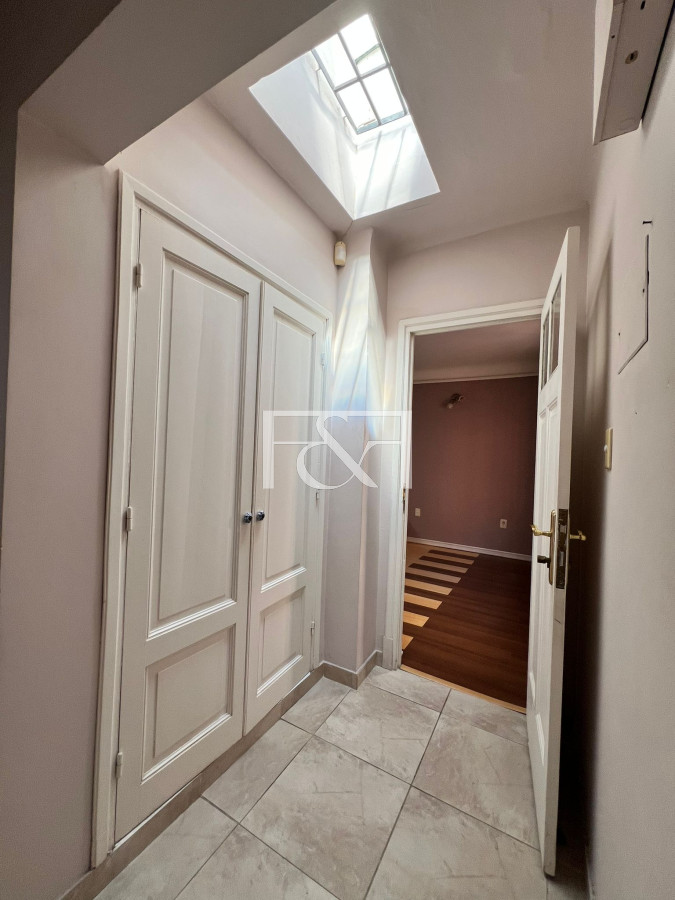Casa ID.2520 - Venta Casa 7 dormitorios Pocitos Cochera 5 Baños