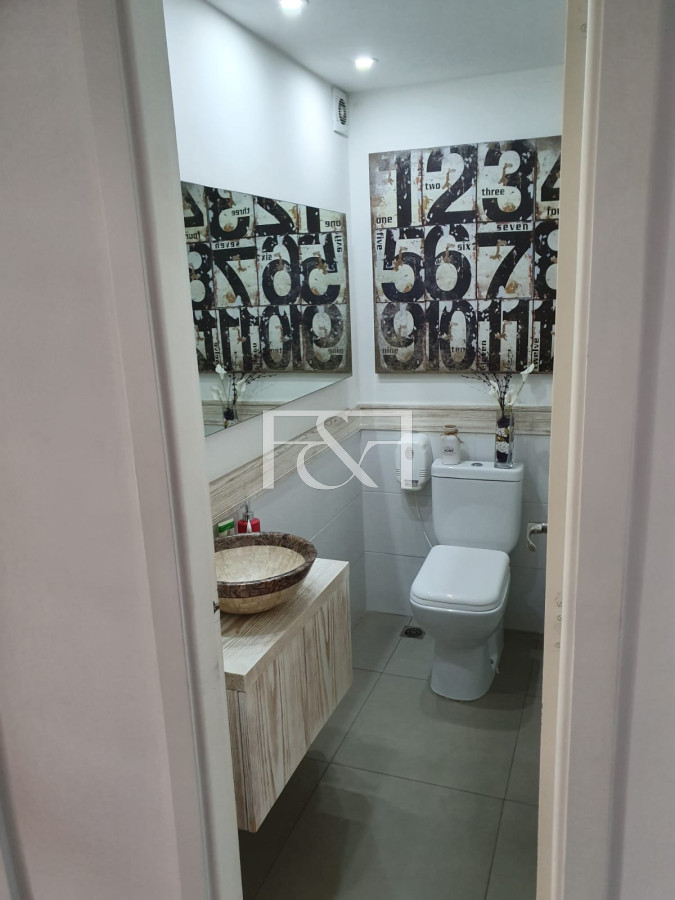 Casa ID.2570 - VENTA CASA 4 DORMITORIOS CON GARAGE EN EL PRADO