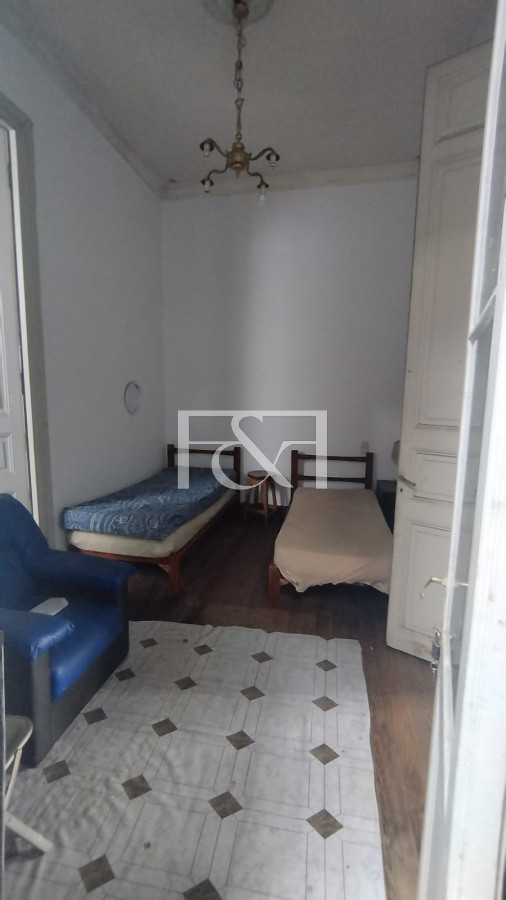 Casa ID.2464 - Venta Casa 5 dormitorios Centro