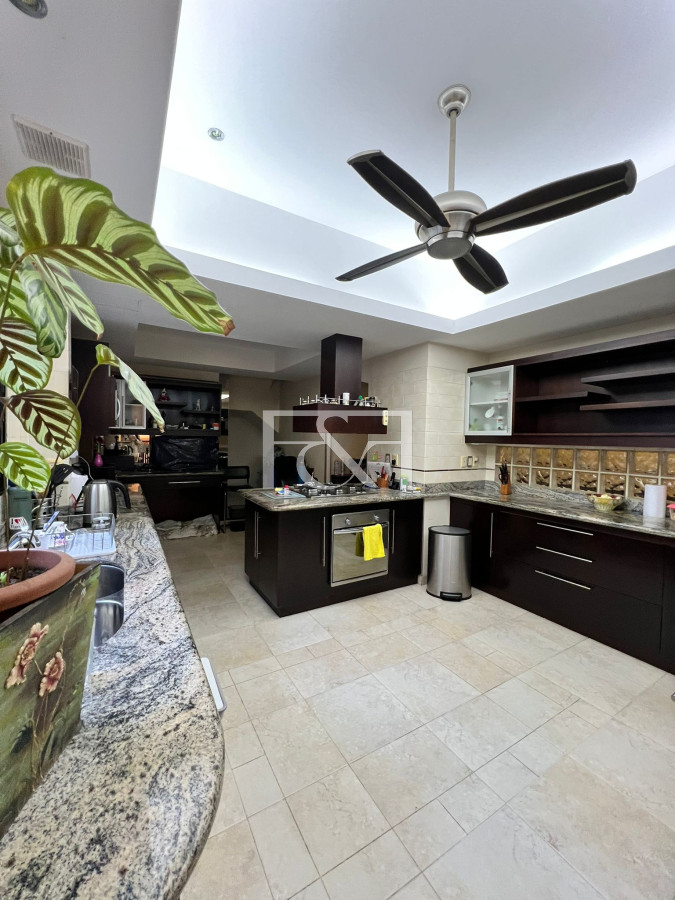 Casa ID.2520 - Venta Casa 7 dormitorios Pocitos Cochera 5 Baños