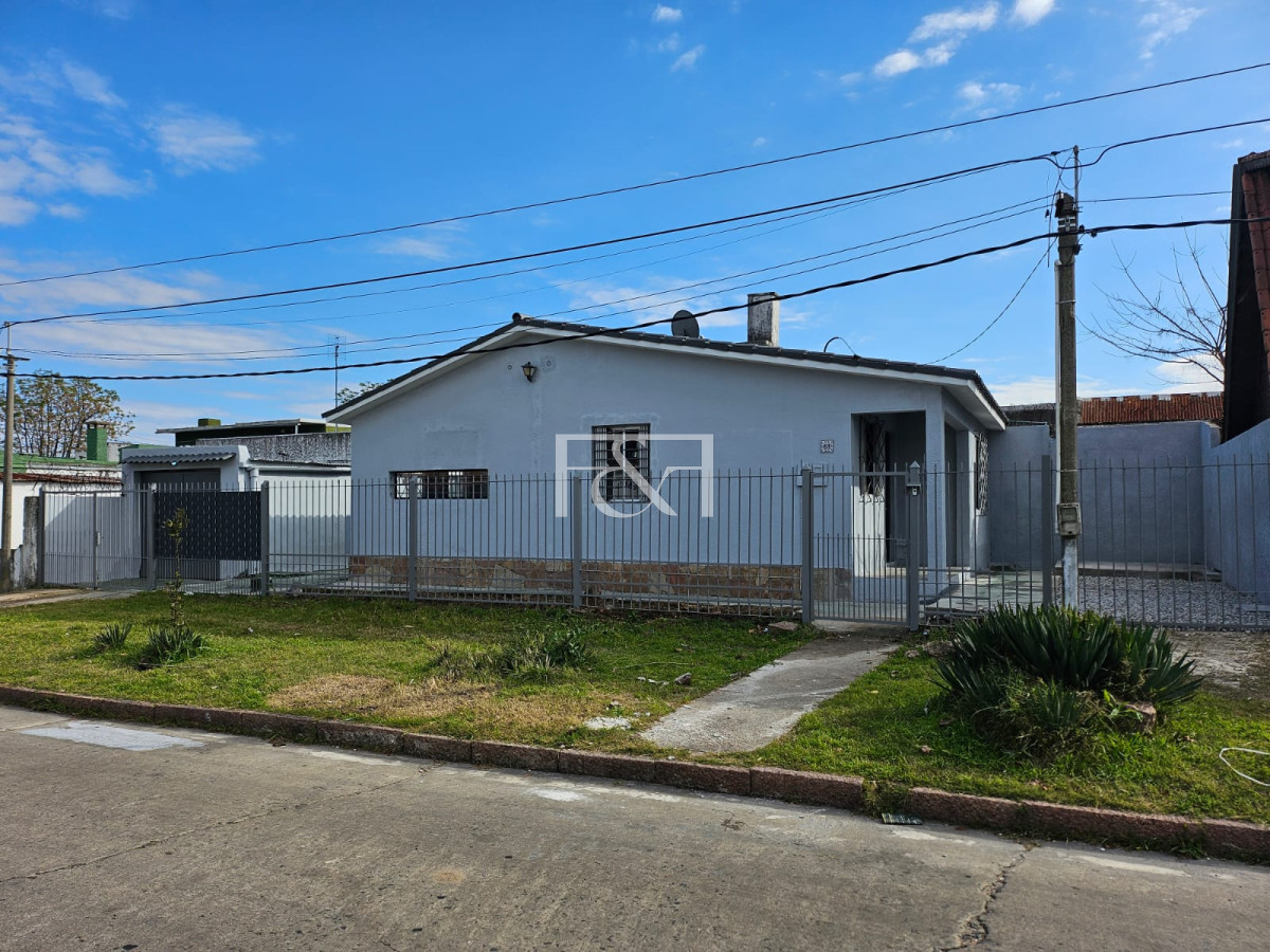 Casa ID.2789 - Casa en alquiler dos dormitorios en Belvedere