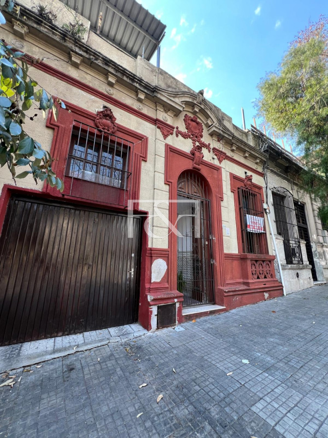 Casa ID.2352 - VENTA CASA 3 DORMITORIOS CON GARAGE Y BARBACOA EN AGUADA