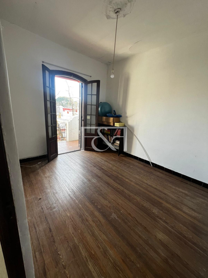 Casa ID.2434 - Casa en la Comercio en Venta Ideal Inversión 