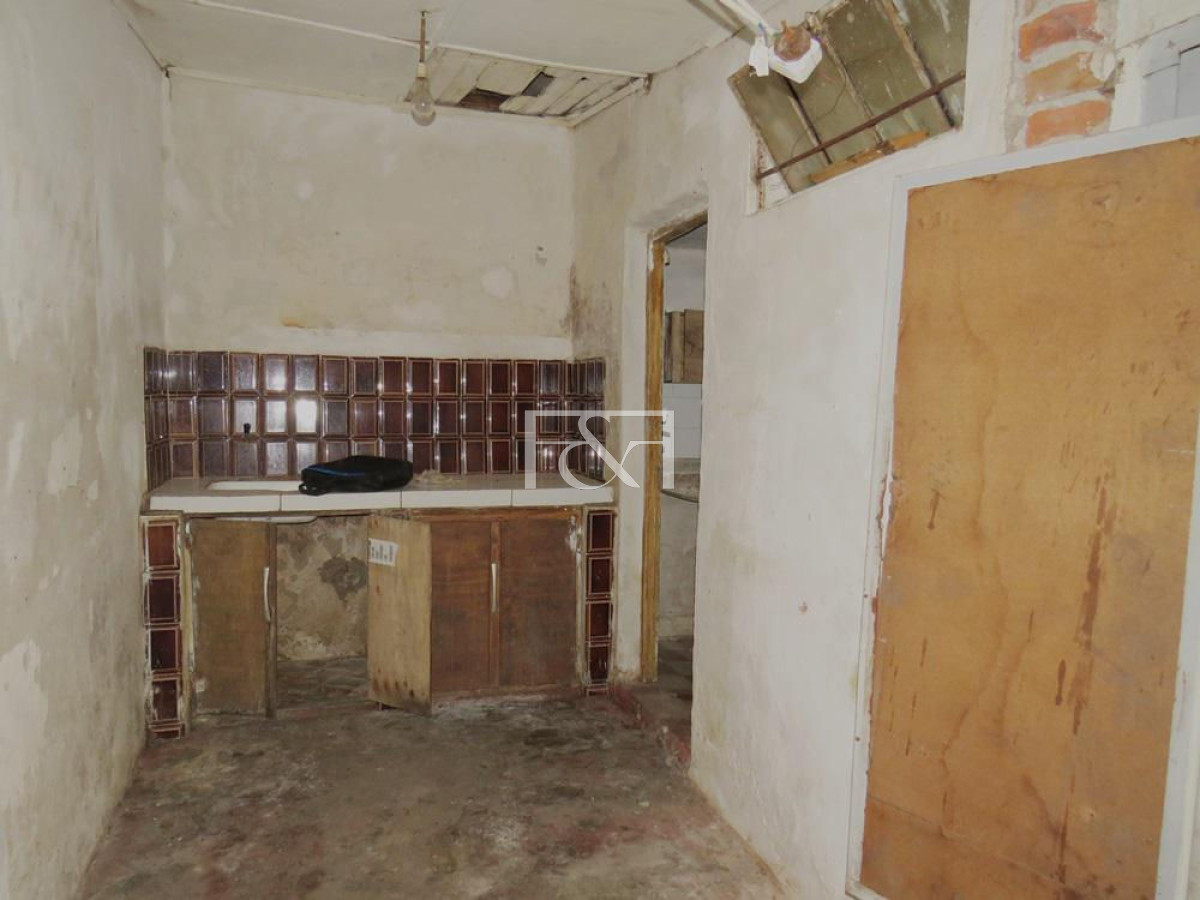 Casa ID.1282 - Venta Casa Terreno La Teja 