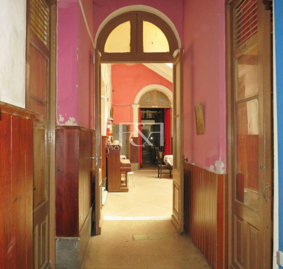 Casa ID.1335 - Venta Casa-Hospedaje 20 dormitorios. Ciudad Vieja. Oportunidad de Inversión