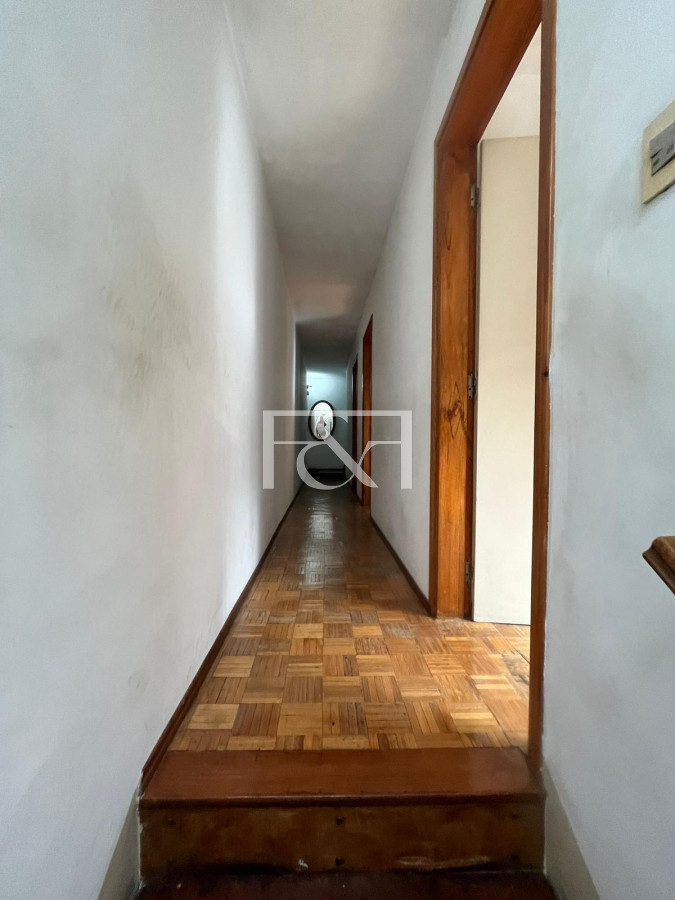 Casa ID.2462 - Venta Casa 7 Dormitorios en Pocitos