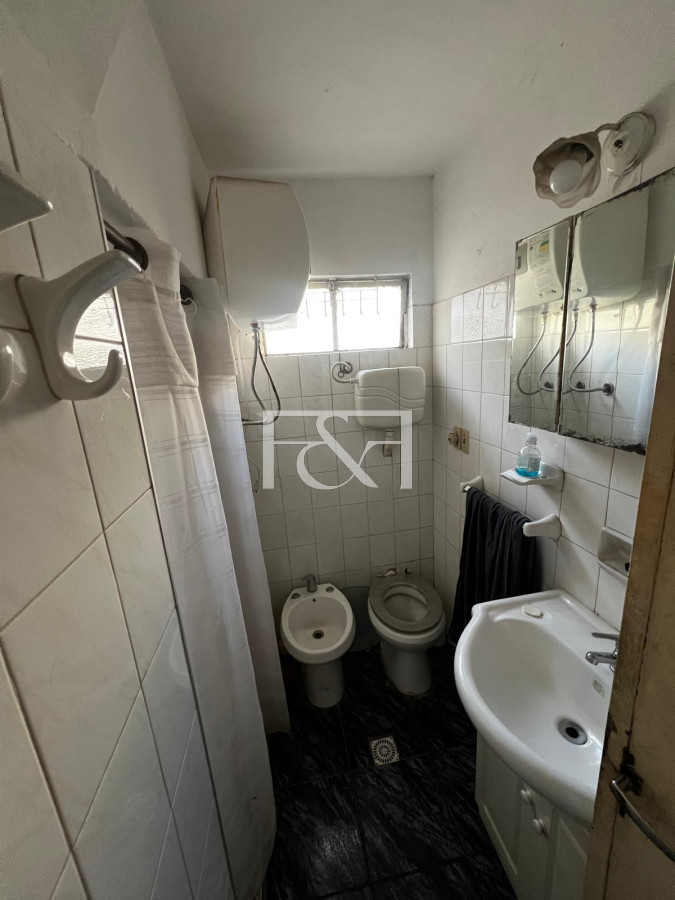 Casa ID.2434 - Casa en la Comercio en Venta Ideal Inversión 