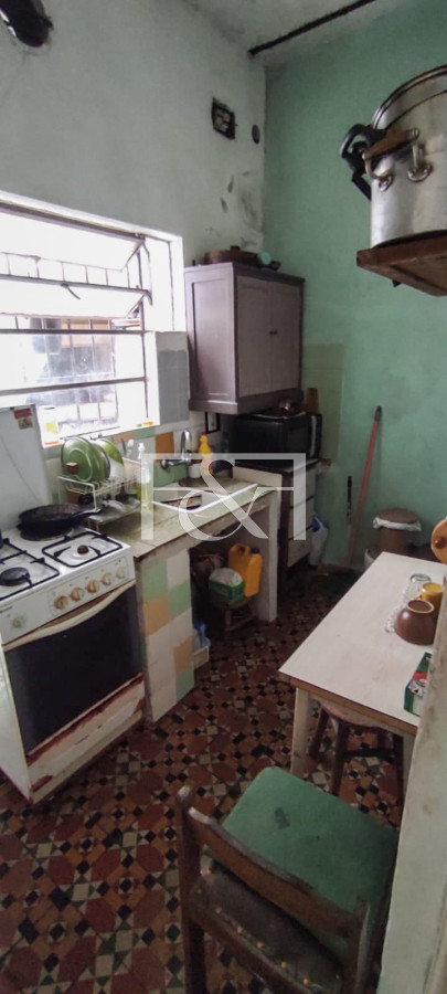 Casa ID.2546 - VENTA EN CIUDAD VIEJA  CASA