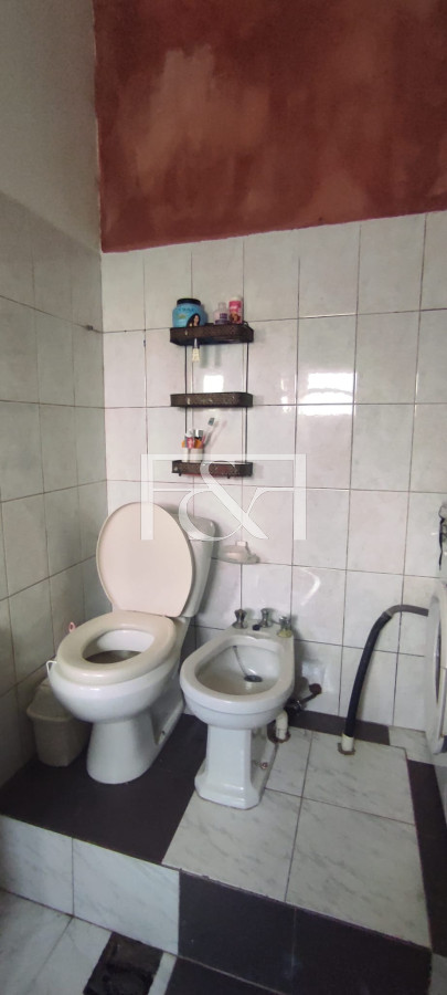 Casa ID.2358 - Venta de Casa en Tres Cruces 
