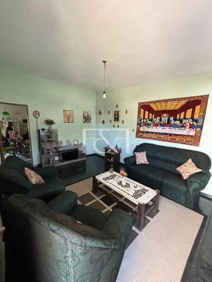 Casa ID.2664 - Venta Predio y Casa 2 dorm. + Jardín + Cochera + Fondo en Paso de la Arena