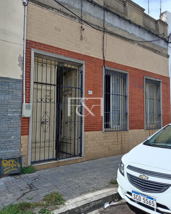 Casa ID.2639 - VENTA CASA DE UN DORMITORIO - PARRILLERO EN AGUADA