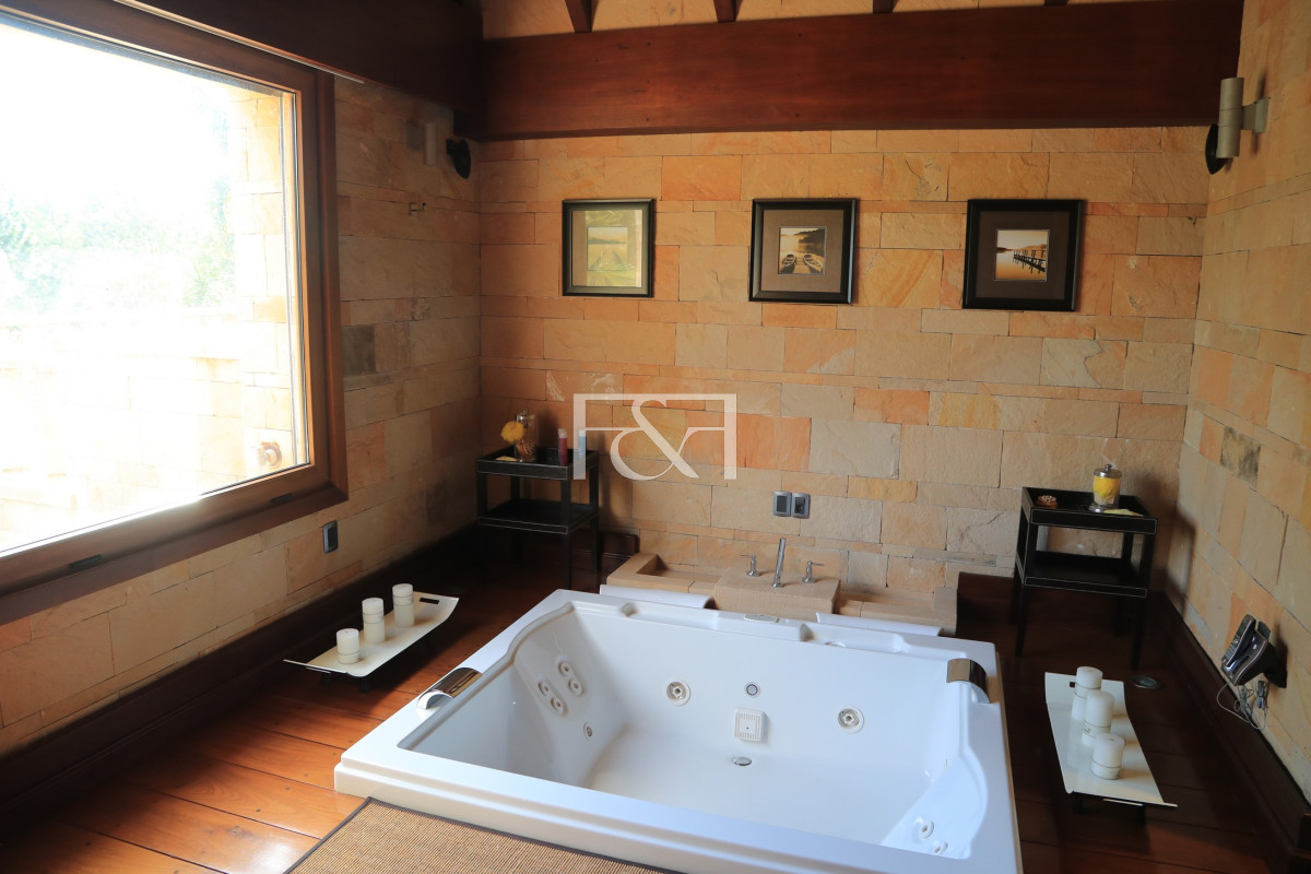 Casa ID.2743 - Venta Casa 5 dormitorios en Marina de Santa Lucía