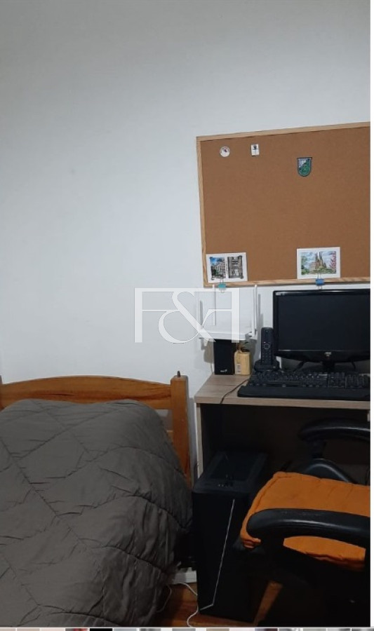 Casa ID.2264 - VENTA CASA 3 DORMITORIOS EN TRES CRUCES