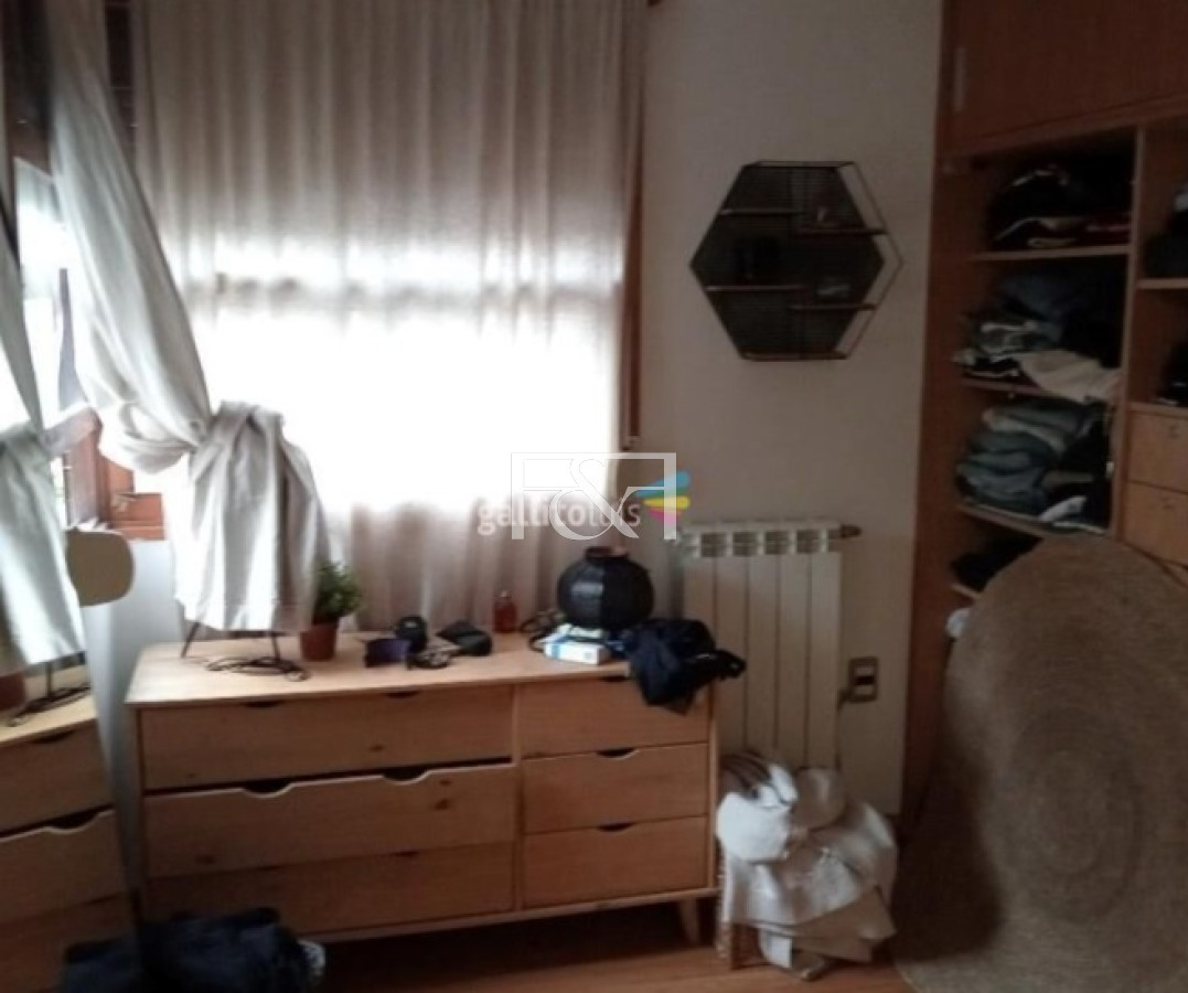 Casa ID.2556 - VENTA CASA 4 DORMITORIOS Y PARRILLERO EN PARQUE RODO