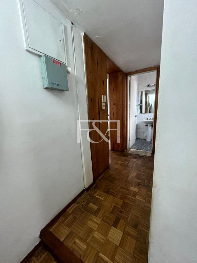 Casa ID.2462 - Venta Casa 7 Dormitorios en Pocitos