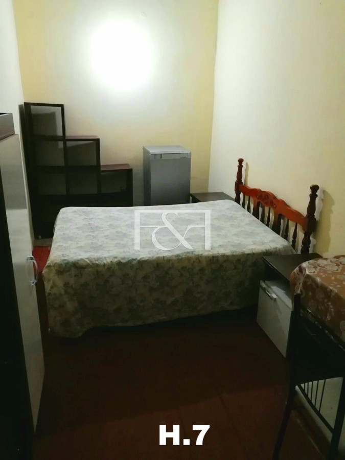 Casa ID.1336 - Venta Casa-Pensión 19 dormitorios. Ciudad Vieja. Oportunidad de Inversión
