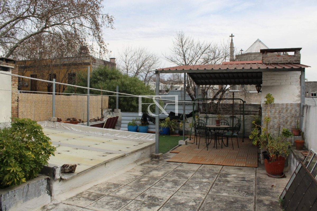 Casa ID.2352 - VENTA CASA 3 DORMITORIOS CON GARAGE Y BARBACOA EN AGUADA