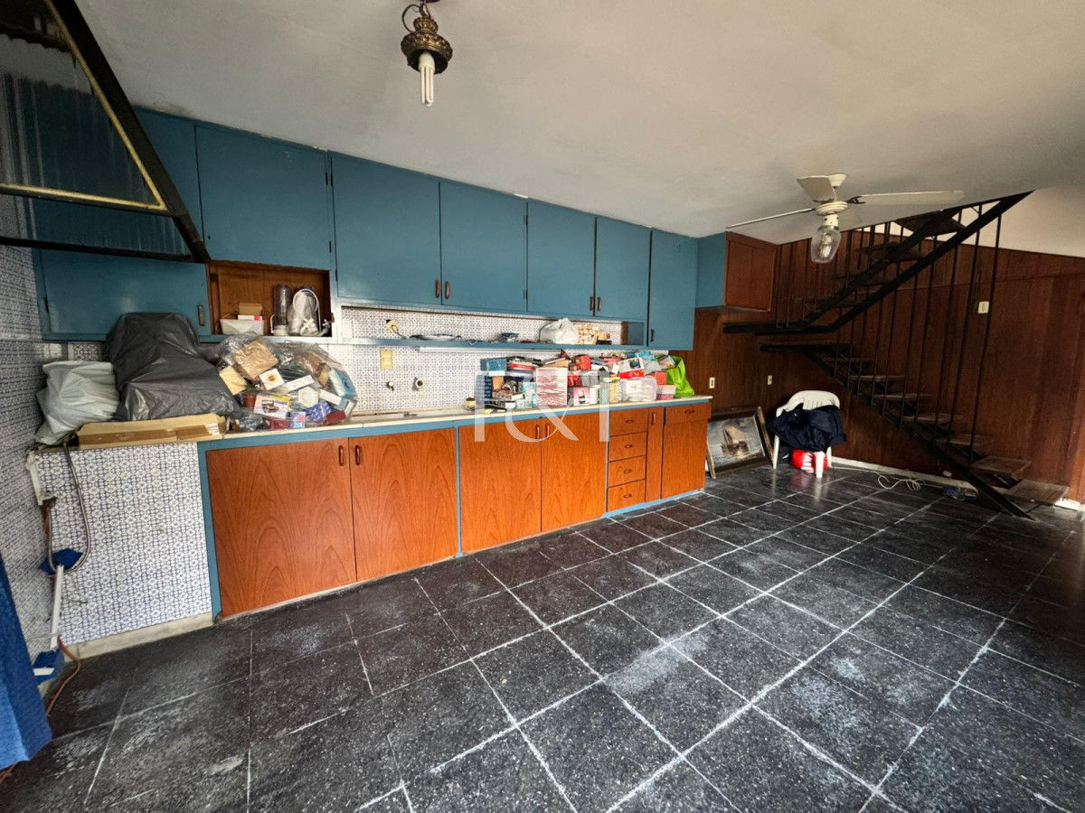 Casa ID.2848 - VENTA CASA 5 DORM. BARBACOA, JARDIN Y GARAGE EN BRAZO ORIENTAL