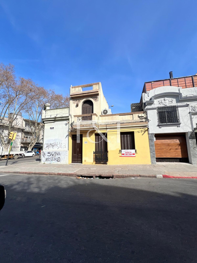 Casa ID.2511 - VENTA CASA DE 3 DORMITORIOS Y PARRILLERO EN AGUADA