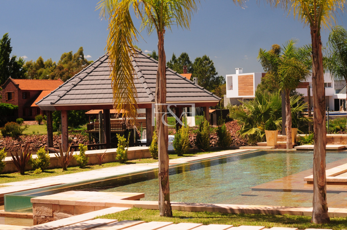 Casa ID.2743 - Venta Casa 5 dormitorios en Marina de Santa Lucía