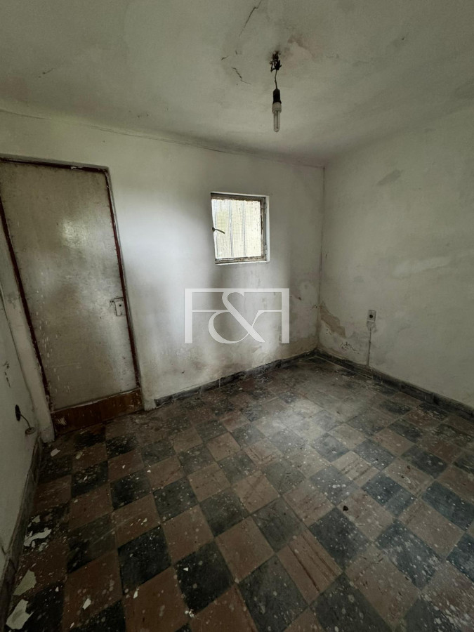 Casa ID.2848 - VENTA CASA 5 DORM. BARBACOA, JARDIN Y GARAGE EN BRAZO ORIENTAL