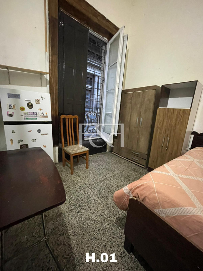 Casa ID.1336 - Venta Casa-Pensión 19 dormitorios. Ciudad Vieja. Oportunidad de Inversión