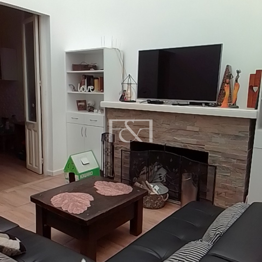 Casa ID.2352 - VENTA CASA 3 DORMITORIOS CON GARAGE Y BARBACOA EN AGUADA